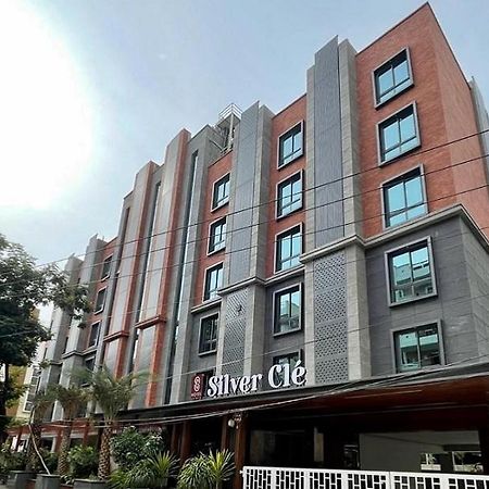 Hotel Silver Cle ハイデラバード エクステリア 写真