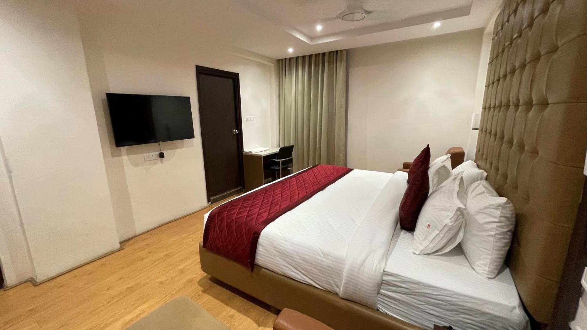 Hotel Silver Cle ハイデラバード エクステリア 写真