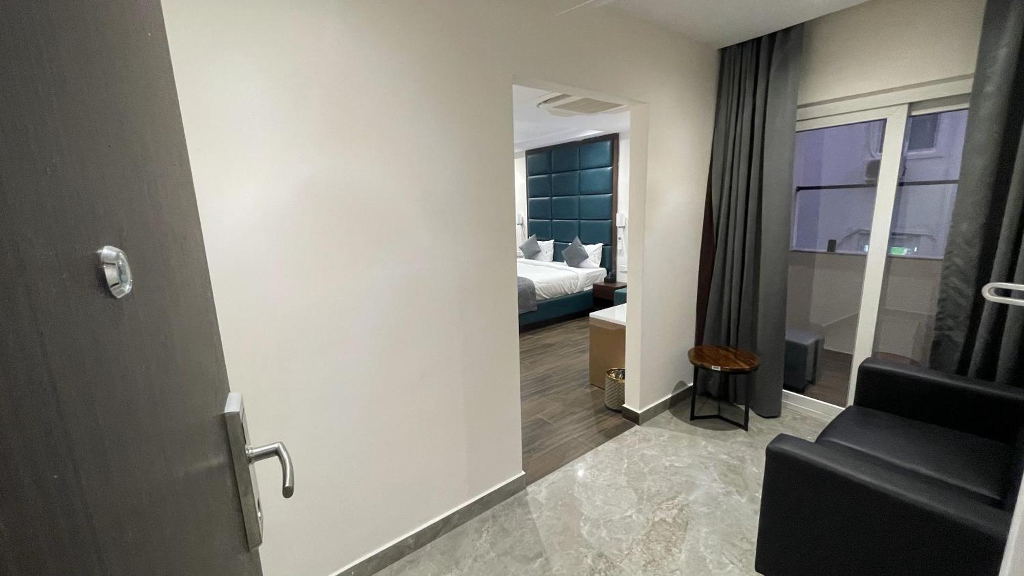 Hotel Silver Cle ハイデラバード エクステリア 写真